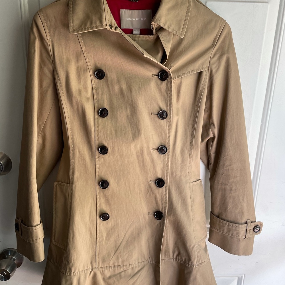Banana Republic Flared Hem Trenchcoat